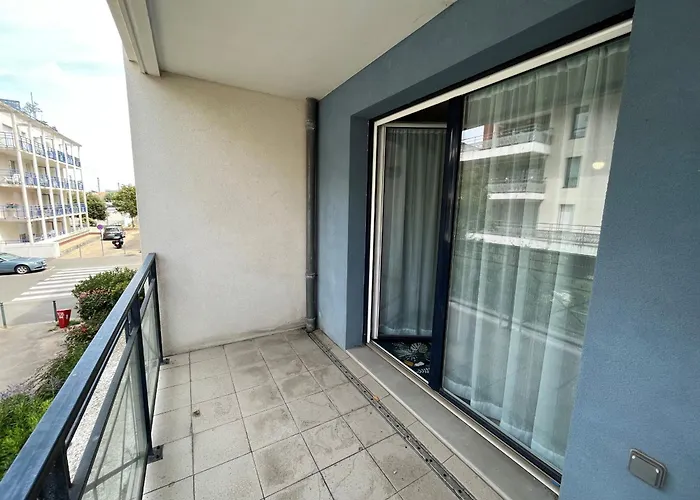 1 Chambre, Garage, Proche Et Centre, 2 Etoiles, Sables-d'olonne - Fr-1-197-583 Les Sables-dʼOlonne